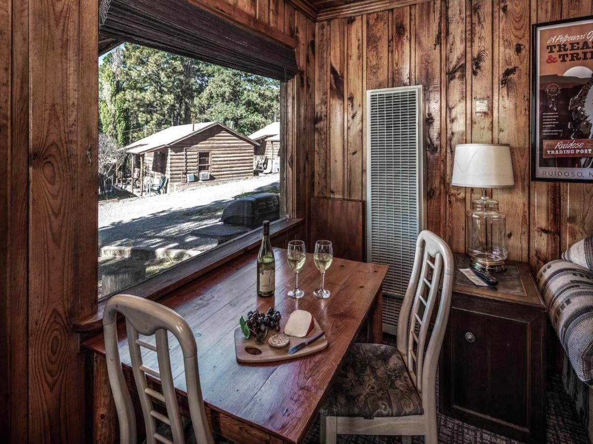 Apache Village 4, King Studio, Midtown, Sleeps 2 루이도소 외부 사진